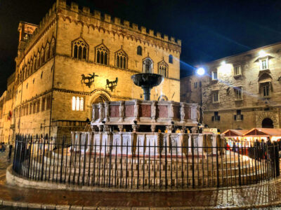 Fontana Maggiore E Palazzo Dei Priori