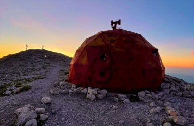 Bivacco Mario Pelino Al Tramonto